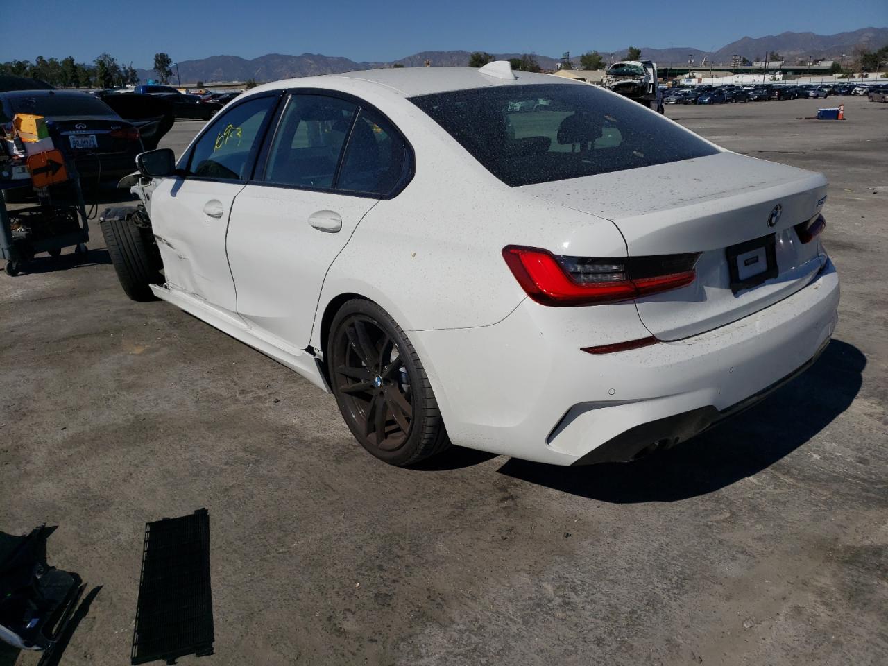 Photo 3 from auction – 2020 BMW 330I with VIN 3MW5R1J01L8B18291