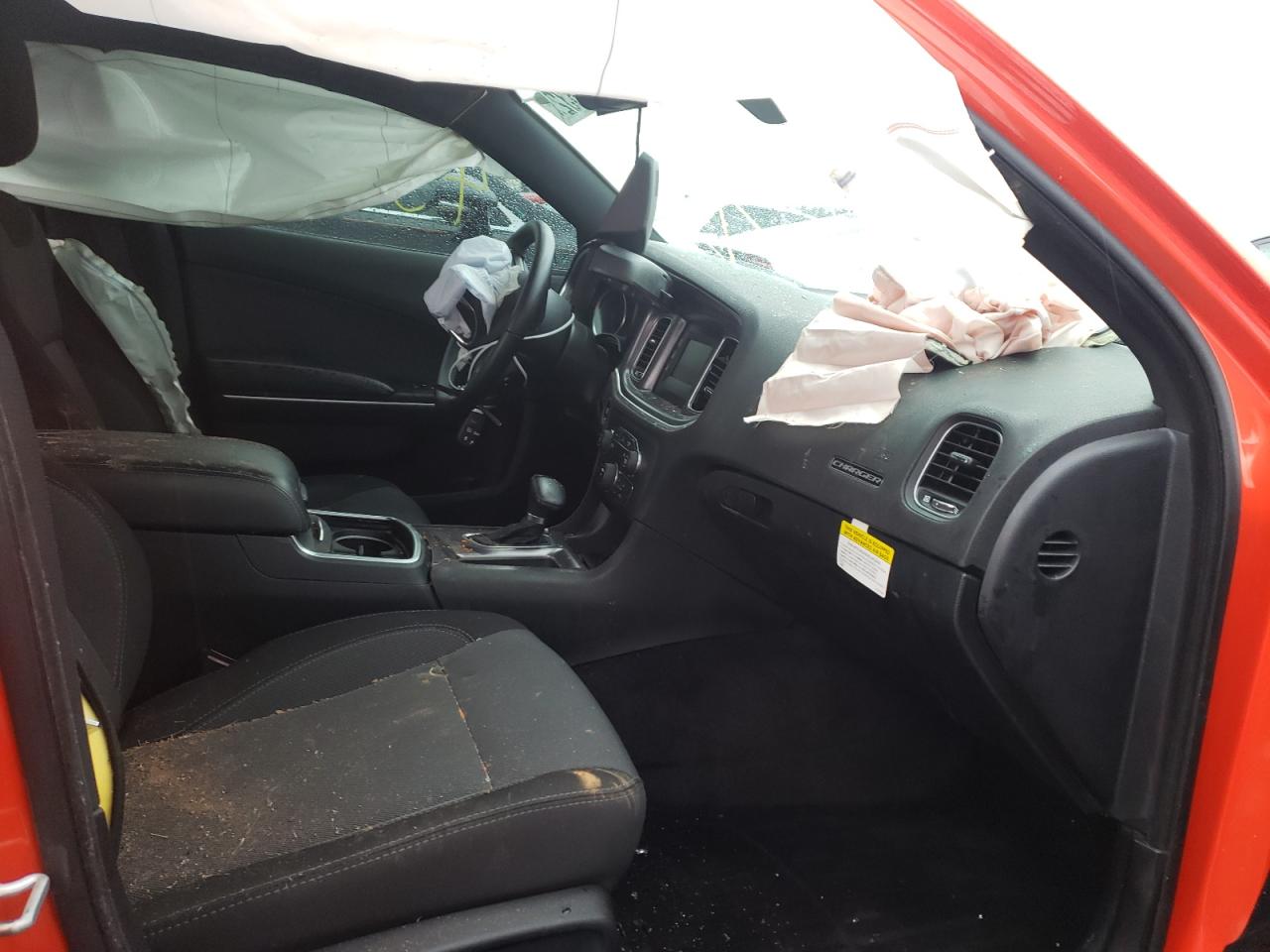 Photo 5 from auction – 2017 DODGE CHARGER SE with VIN 2C3CDXBGXHH557367