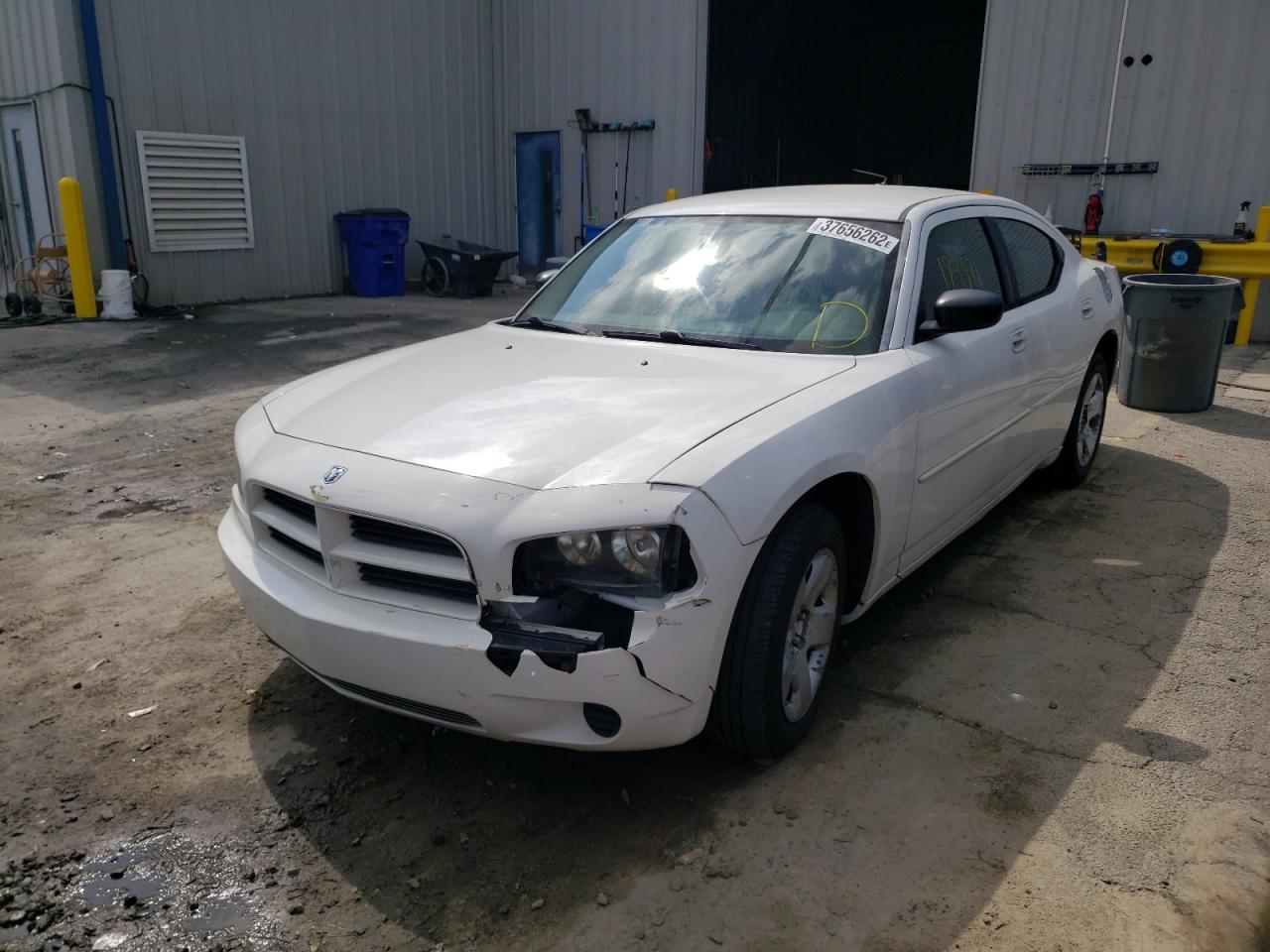 Photo 2 from auction – 2008 DODGE CHARGER with VIN 2B3KA43R38H195897
