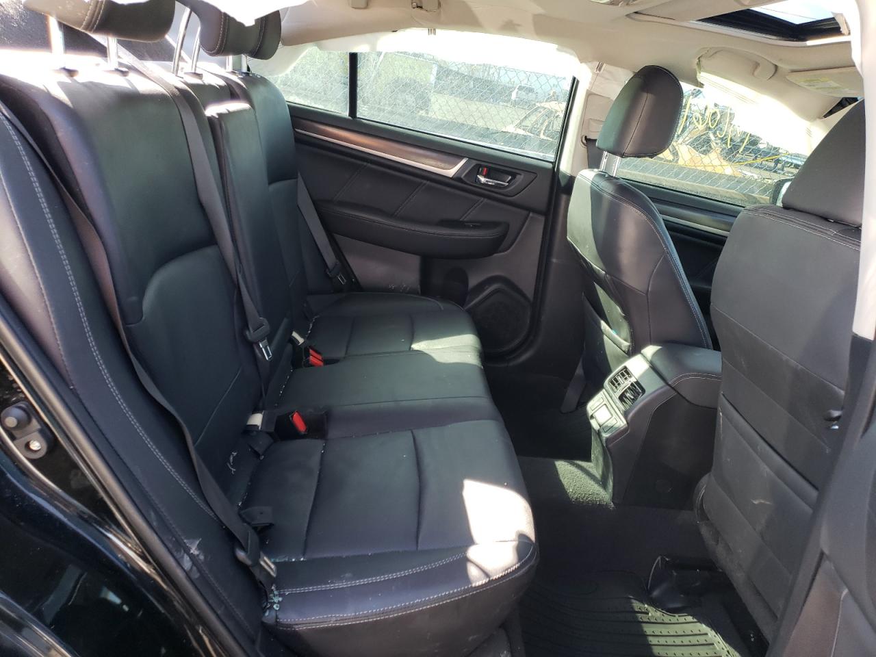 Photo 6 from auction – 2018 SUBARU LEGACY 2.5 with VIN 4S3BNAN62J3011157