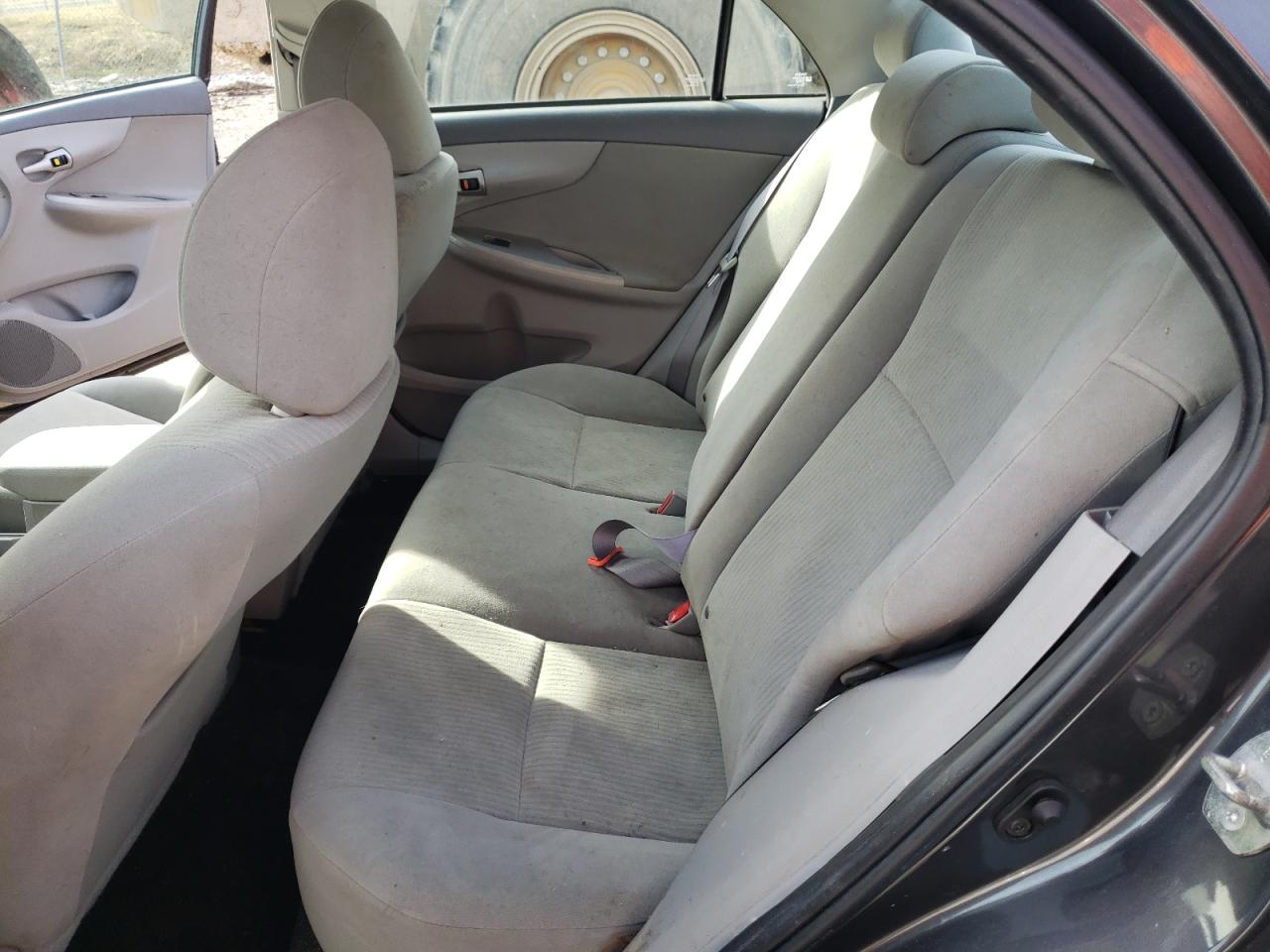 Photo 6 from auction – 2010 TOYOTA COROLLA BA with VIN 1NXBU4EE6AZ186206