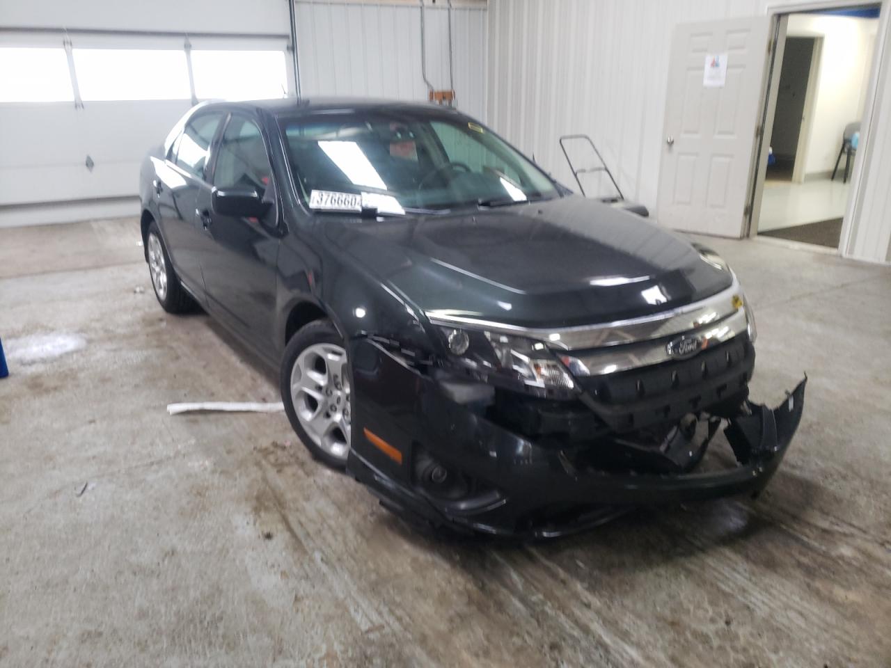 FORD FUSION SE 2010 with VIN 3FAHP0HA5AR160765 - Photo from auction