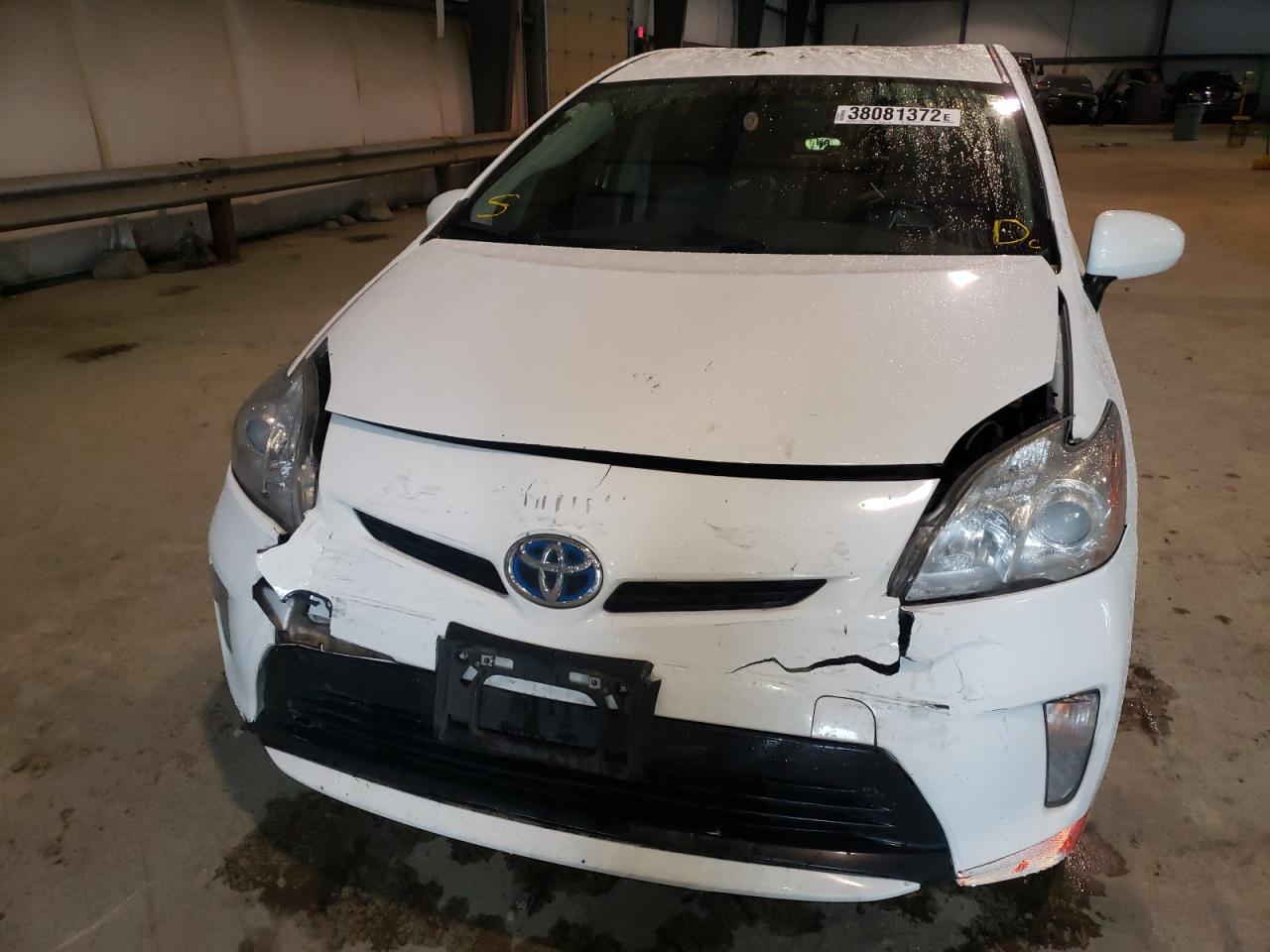 Photo 9 from auction – 2014 TOYOTA PRIUS with VIN JTDKN3DU0E1777336
