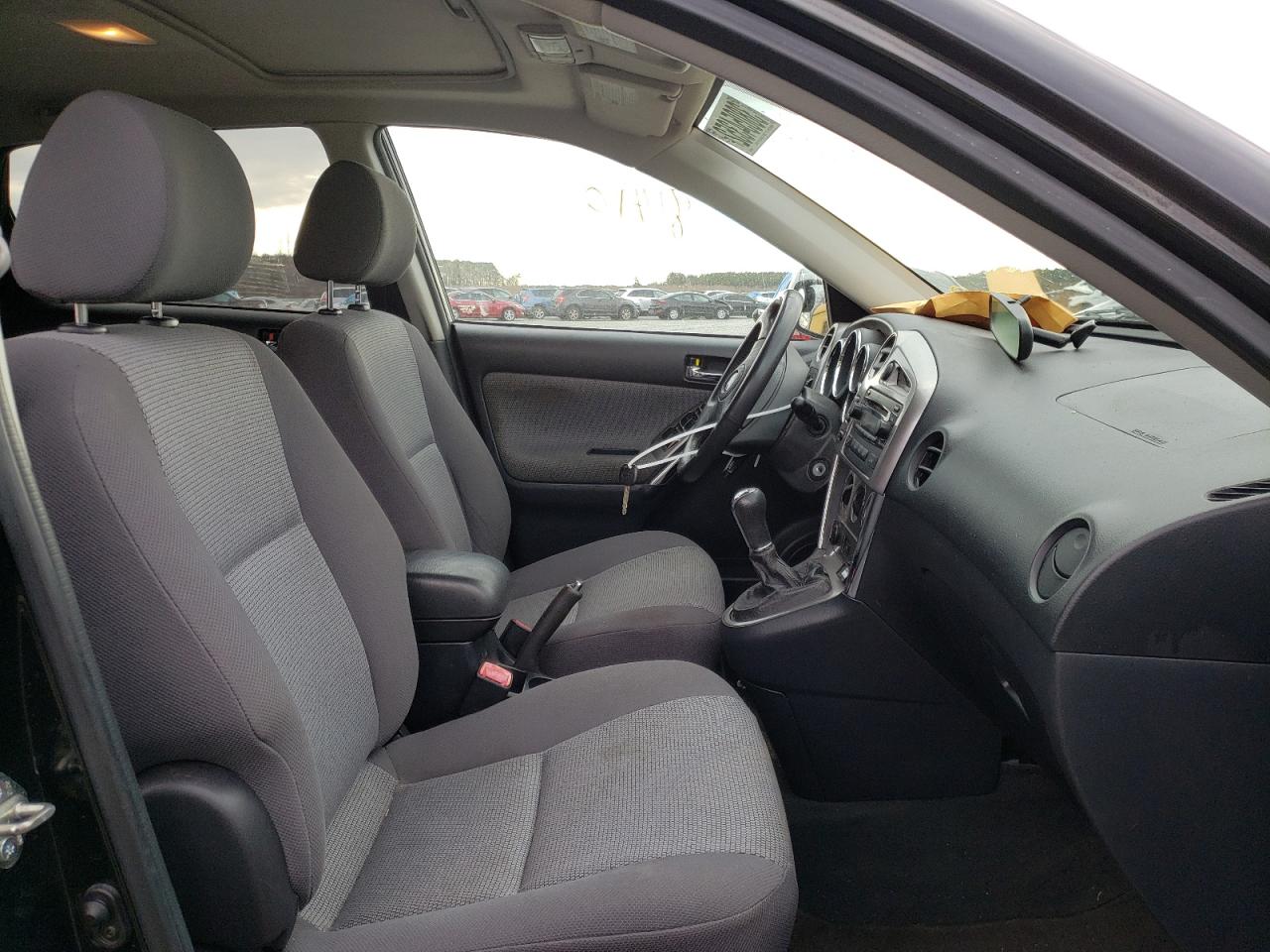 Photo 5 from auction – 2005 TOYOTA COROLLA MA with VIN 2T1KY32E15C472703