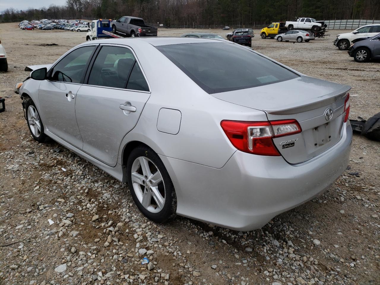 Photo 3 from auction – 2012 TOYOTA CAMRY BASE with VIN 4T1BF1FK6CU184701
