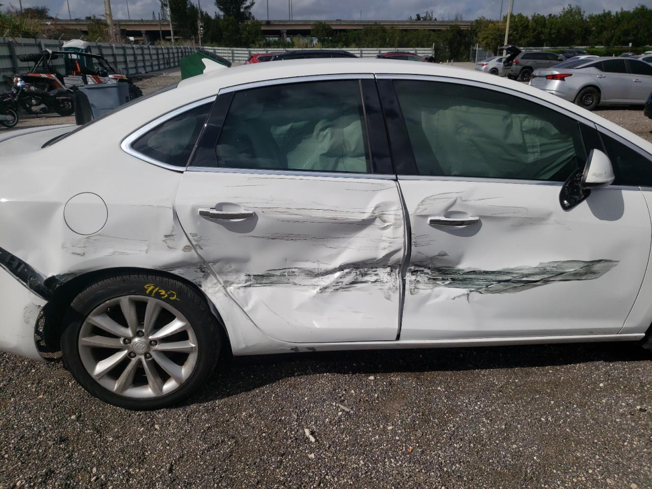 Photo 9 from auction – 2014 BUICK VERANO CON with VIN 1G4PR5SK6E4212235