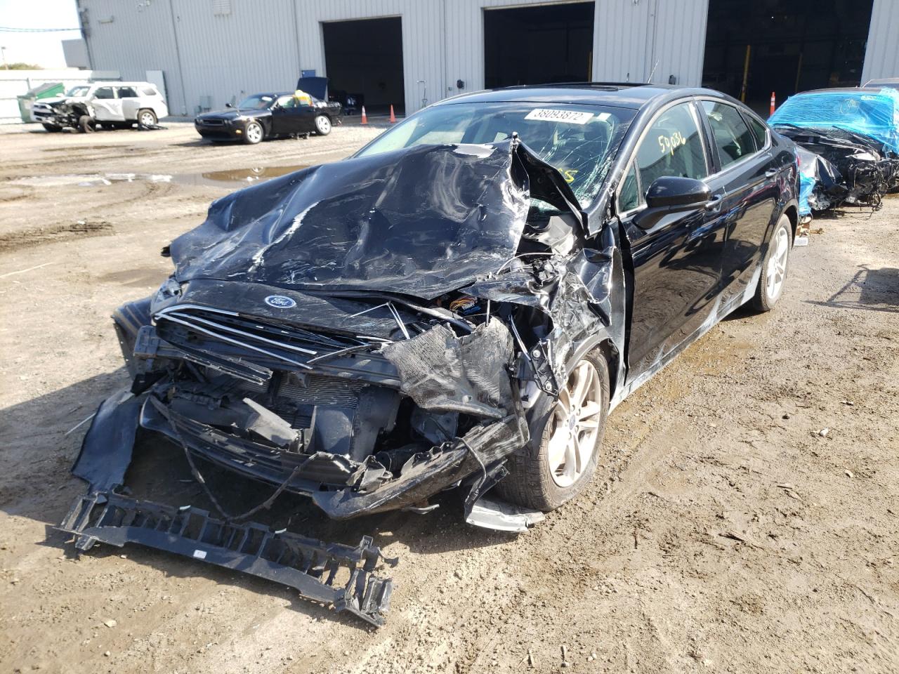 Photo 2 from auction – 2018 FORD FUSION SE with VIN 3FA6P0HD7JR265387