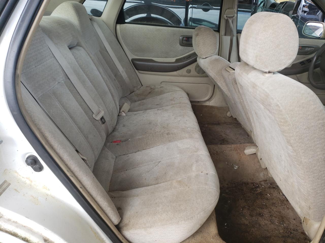Photo 6 from auction – 1999 TOYOTA AVALON with VIN 4T1BF18B2XU328392
