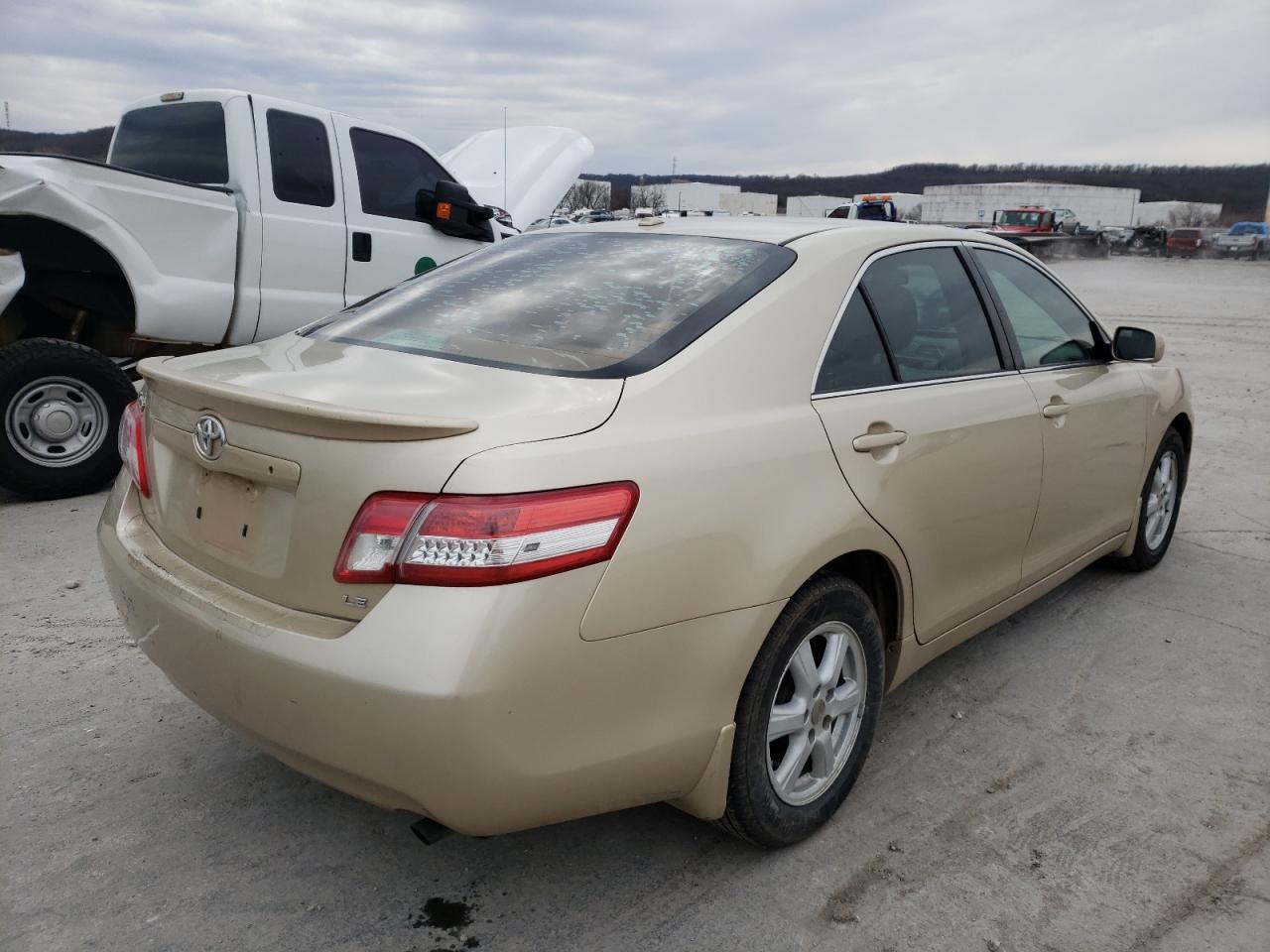 Photo 4 from auction – 2010 TOYOTA CAMRY BASE with VIN 4T4BF3EK3AR055167