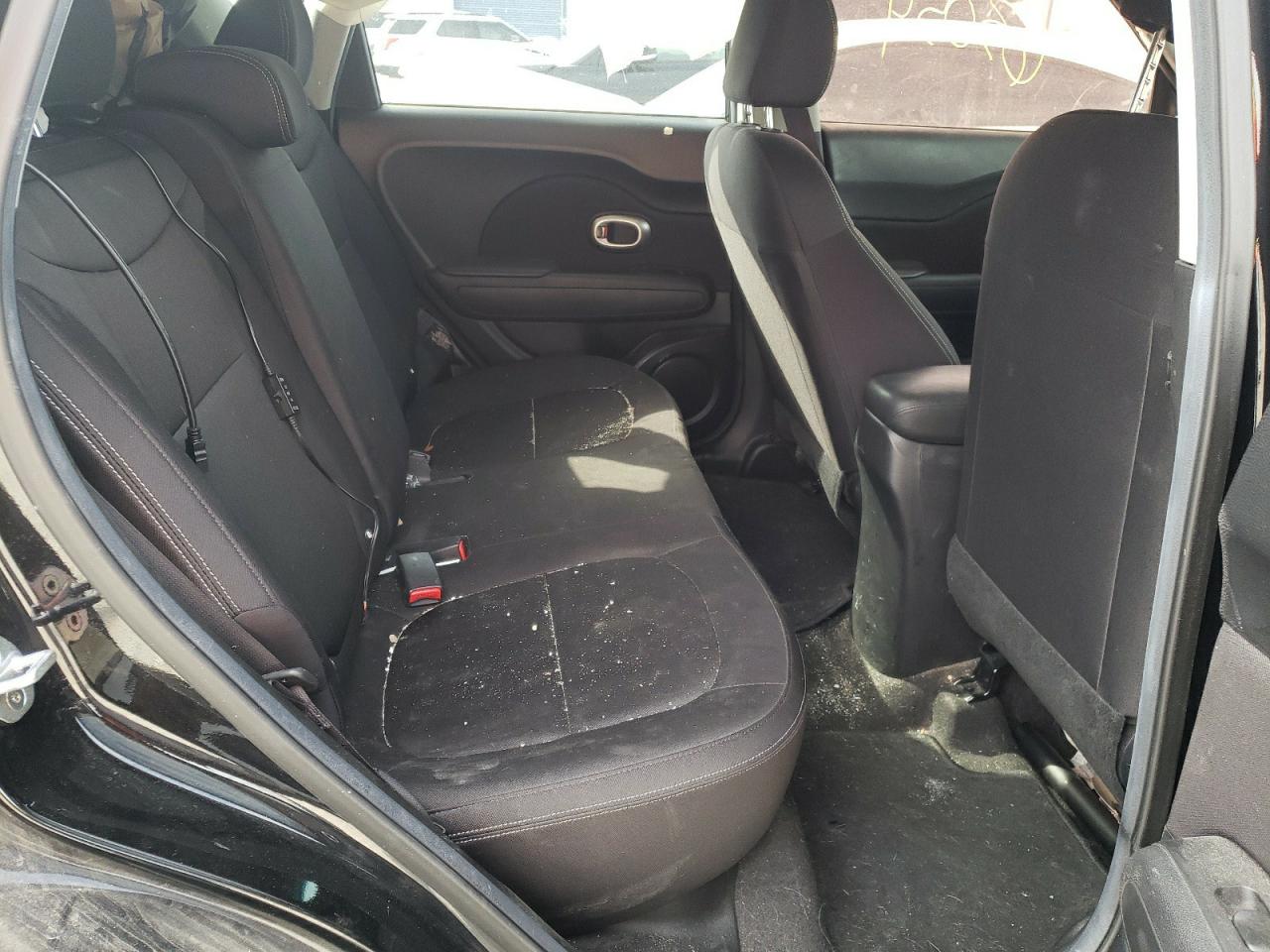 Photo 6 from auction – 2016 KIA SOUL with VIN KNDJN2A26G7356620