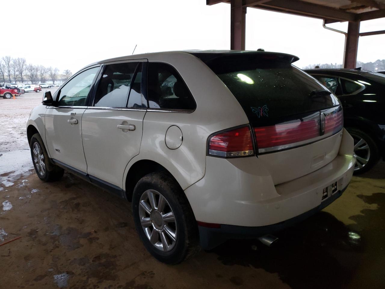 Photo 3 from auction – 2007 LINCOLN MKX with VIN 2LMDU68C87BJ31774
