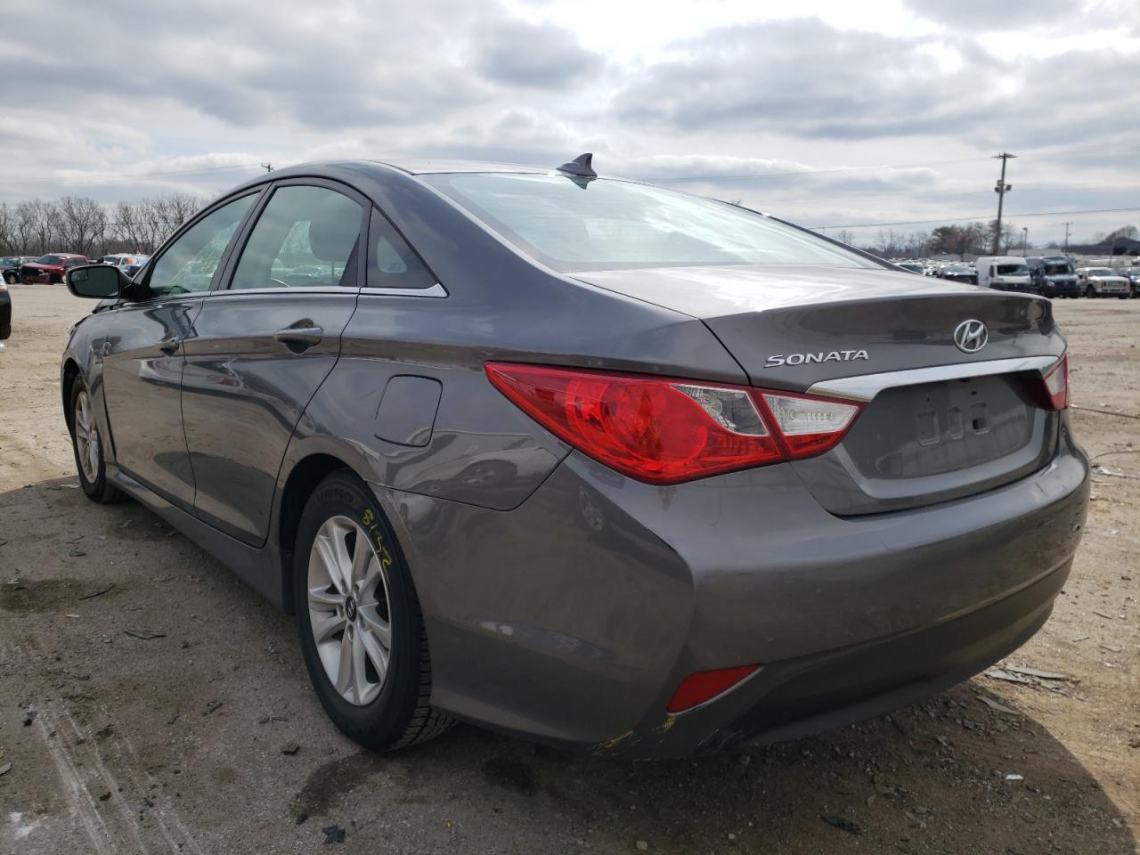 Photo 3 from auction – 2014 HYUNDAI SONATA GLS with VIN 5NPEB4AC8EH842241
