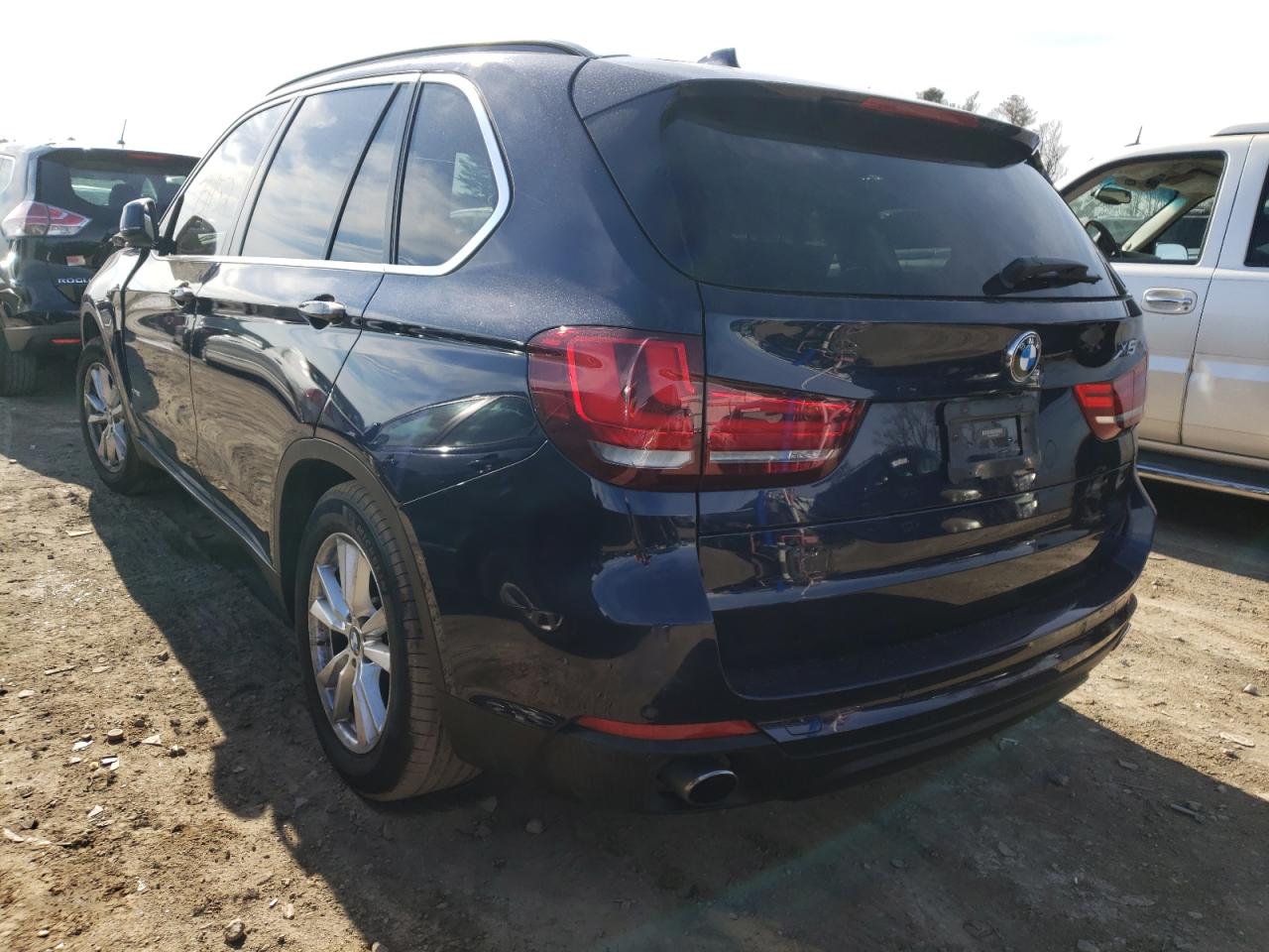 Photo 3 from auction – 2015 BMW X5 XDRIVE3 with VIN 5UXKR0C58F0K55654