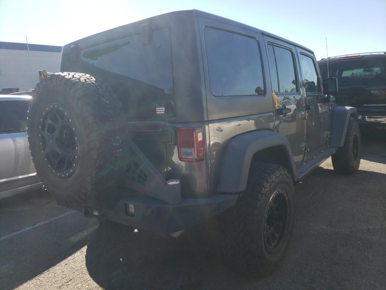 Photo 4 from auction – 2018 JEEP WRANGLER U with VIN 1C4BJWFG2JL841850
