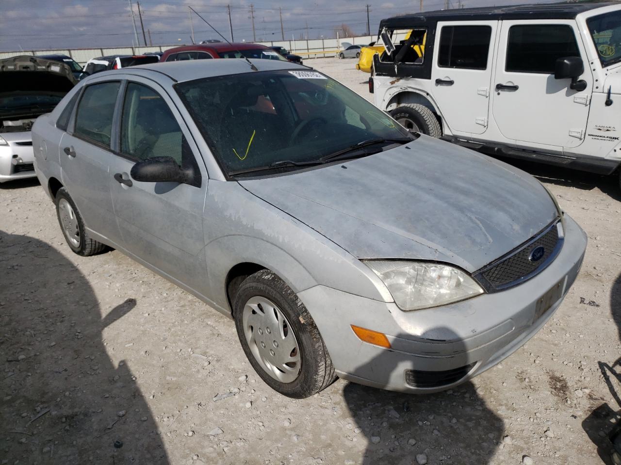 FORD FOCUS ZX4 2007 with VIN 1FAFP34N77W197775 - Photo from auction