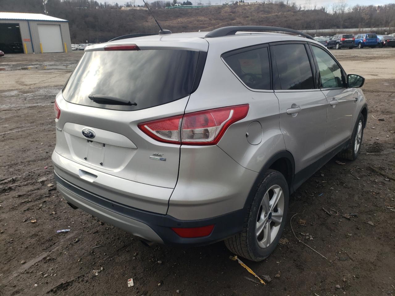 Photo 4 from auction – 2016 FORD ESCAPE SE with VIN 1FMCU9GX5GUB86464