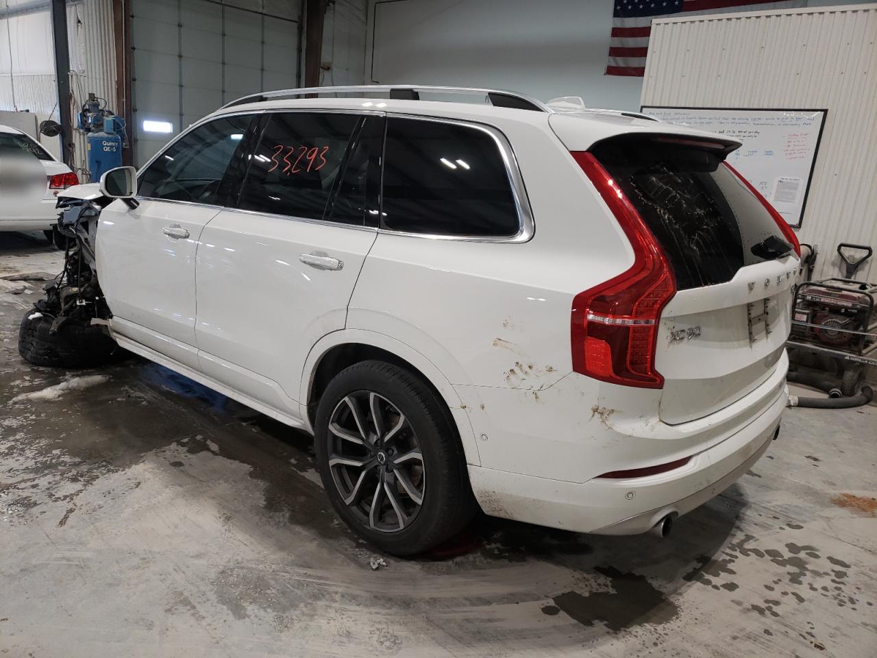 Photo 3 from auction – 2018 VOLVO XC90 T5 with VIN YV4102PK8J1350282