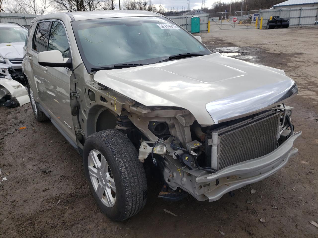 GMC TERRAIN SL 2015 with VIN 2GKFLVEK3F6190261 - Photo from auction