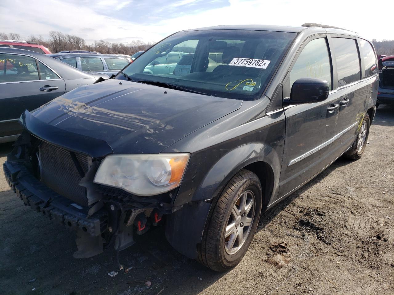 Photo 2 from auction – 2012 CHRYSLER TOWN & COU with VIN 2C4RC1BG0CR306821