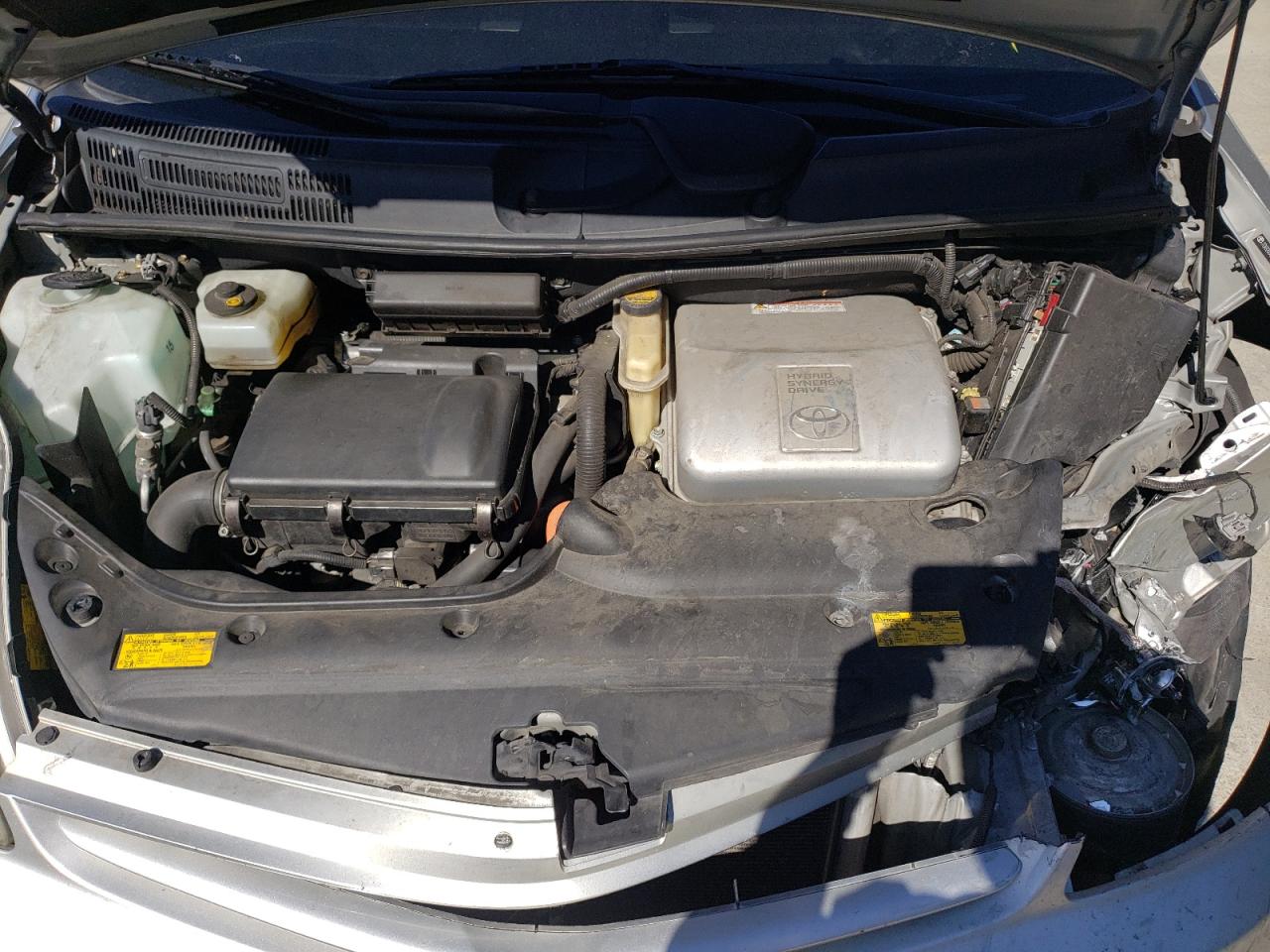 Photo 7 from auction – 2005 TOYOTA PRIUS with VIN JTDKB20U453110461