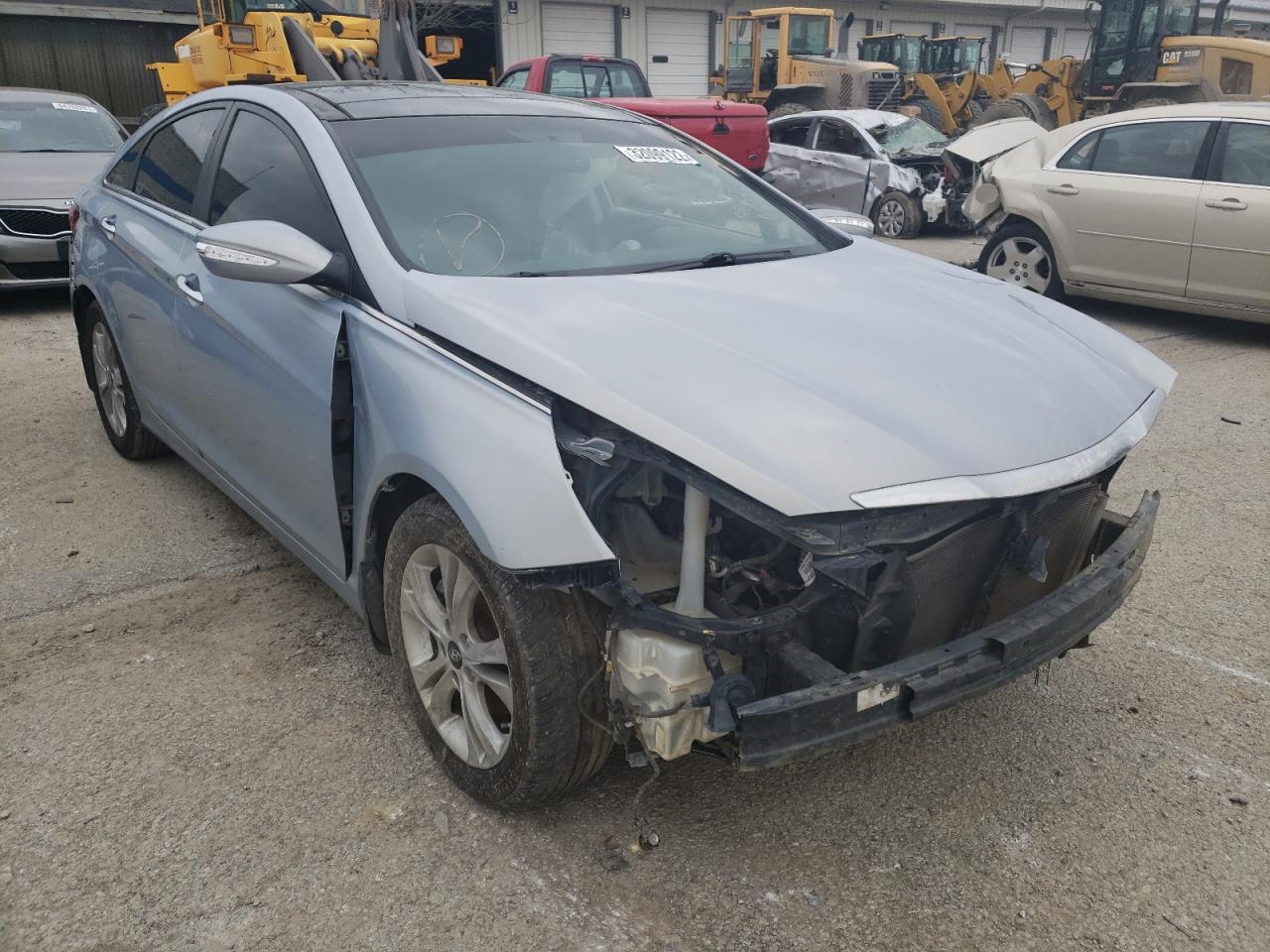 HYUNDAI SONATA SE 2013 with VIN 5NPEC4AC3DH599126 - Photo from auction