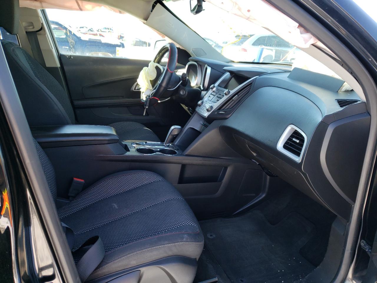 Photo 5 from auction – 2013 CHEVROLET EQUINOX LT with VIN 2GNFLEEK4D6231562