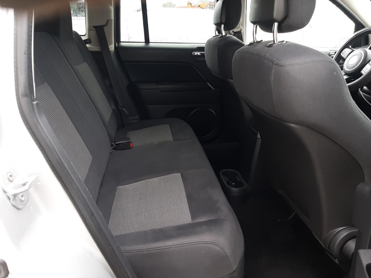 Photo 6 from auction – 2011 JEEP COMPASS SP with VIN 1J4NT1FA4BD180981