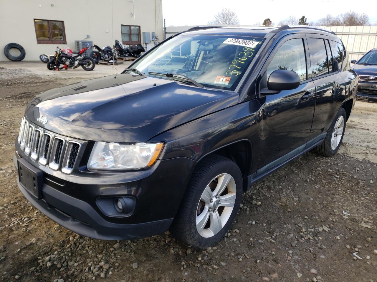 Photo 2 from auction – 2011 JEEP COMPASS SP with VIN 1J4NF1FB9BD223422
