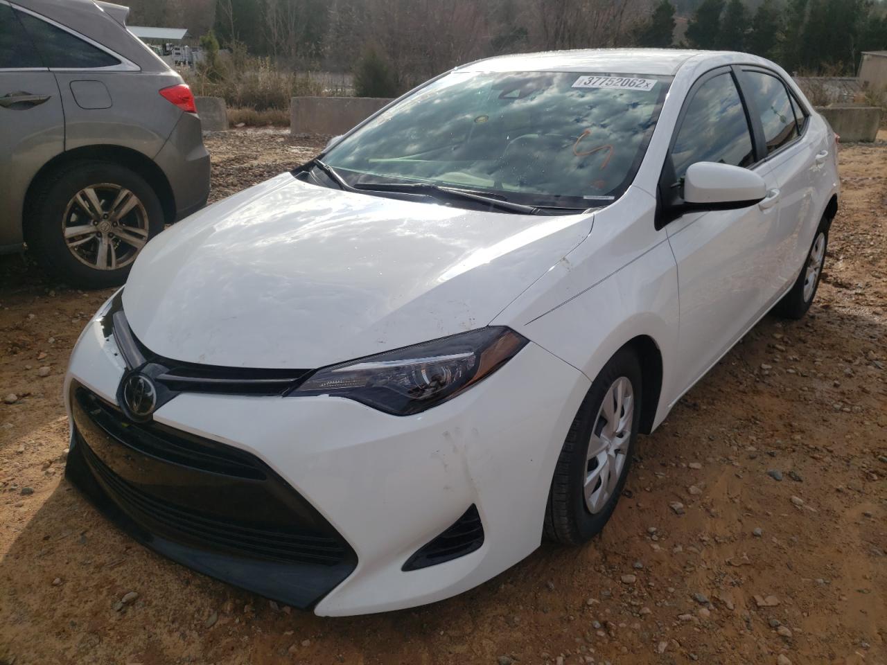 Photo 2 from auction – 2018 TOYOTA COROLLA L with VIN 2T1BURHE4JC054880