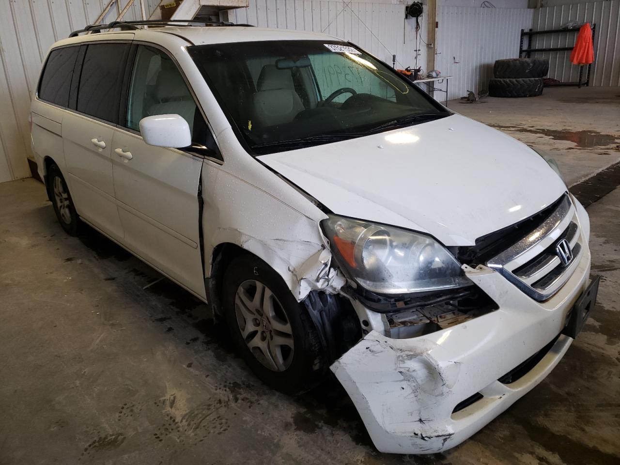 HONDA ODYSSEY 2005 with VIN 5FNRL38465B015084 - Photo from auction