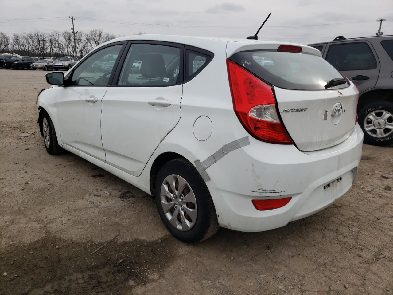 Photo 3 from auction – 2015 HYUNDAI ACCENT GS with VIN KMHCT5AE9FU224151