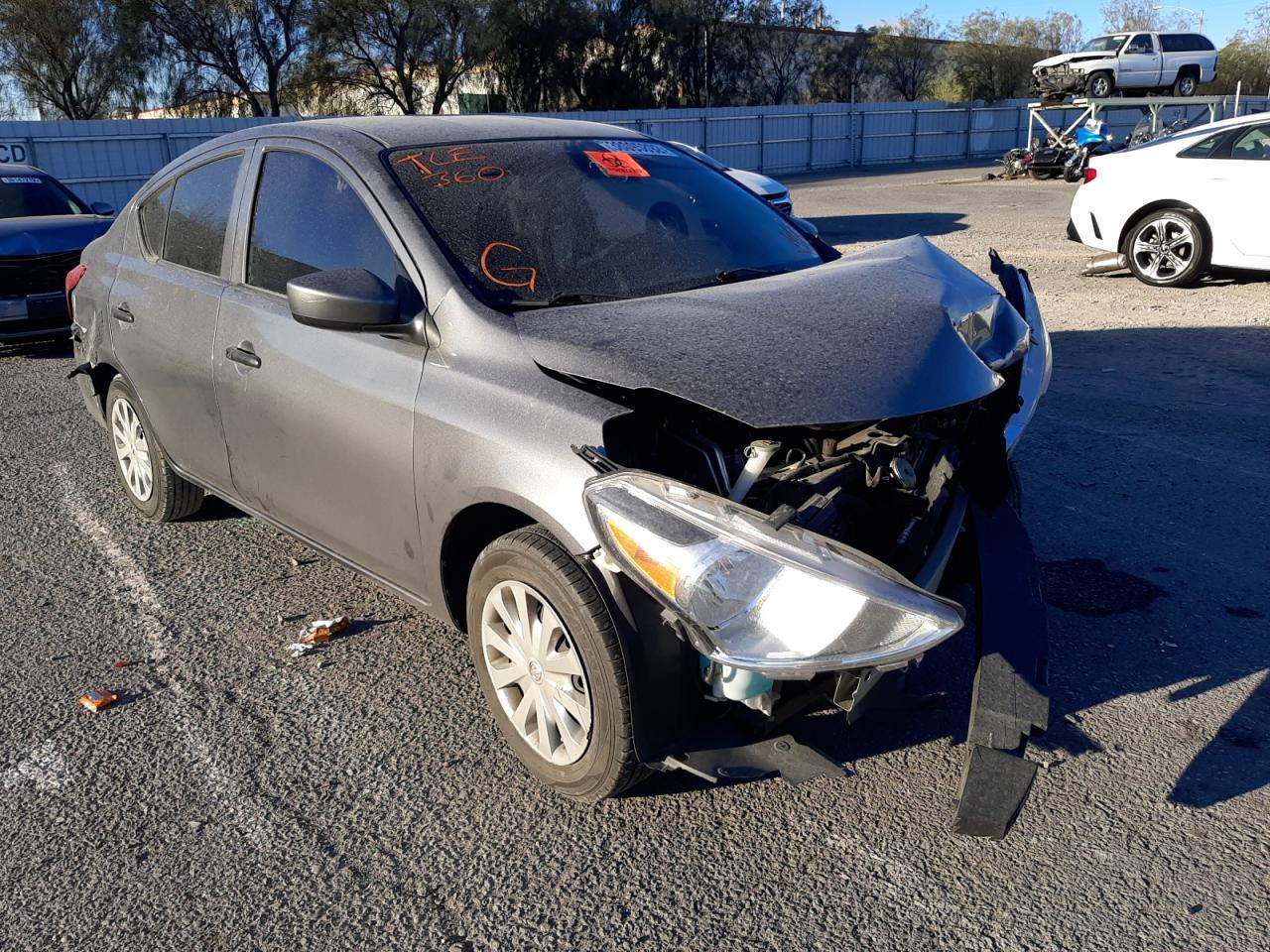 NISSAN VERSA S 2017 with VIN 3N1CN7AP8HL903954 - Photo from auction