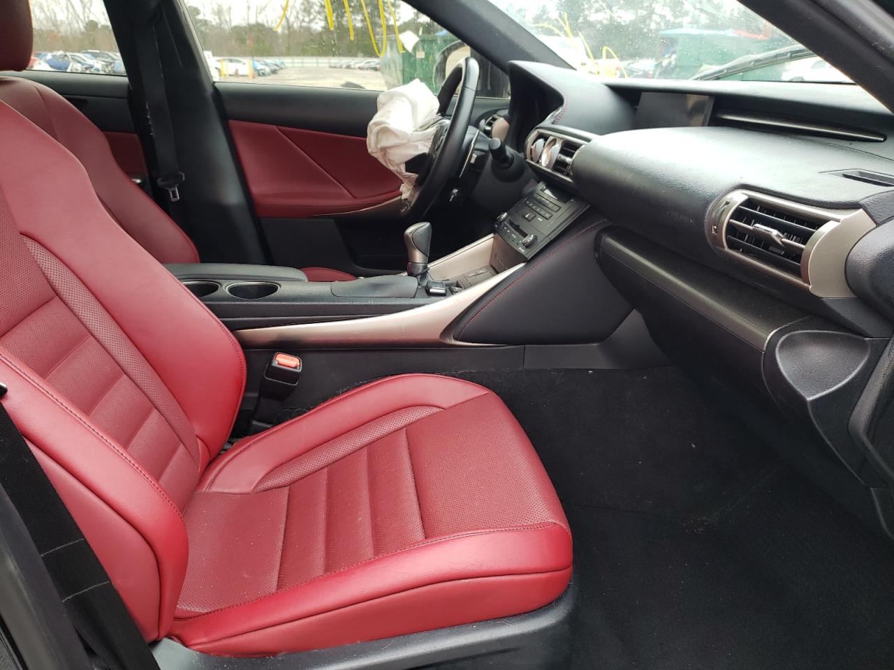Photo 5 from auction – 2016 LEXUS IS 200T with VIN JTHBA1D29G5038443