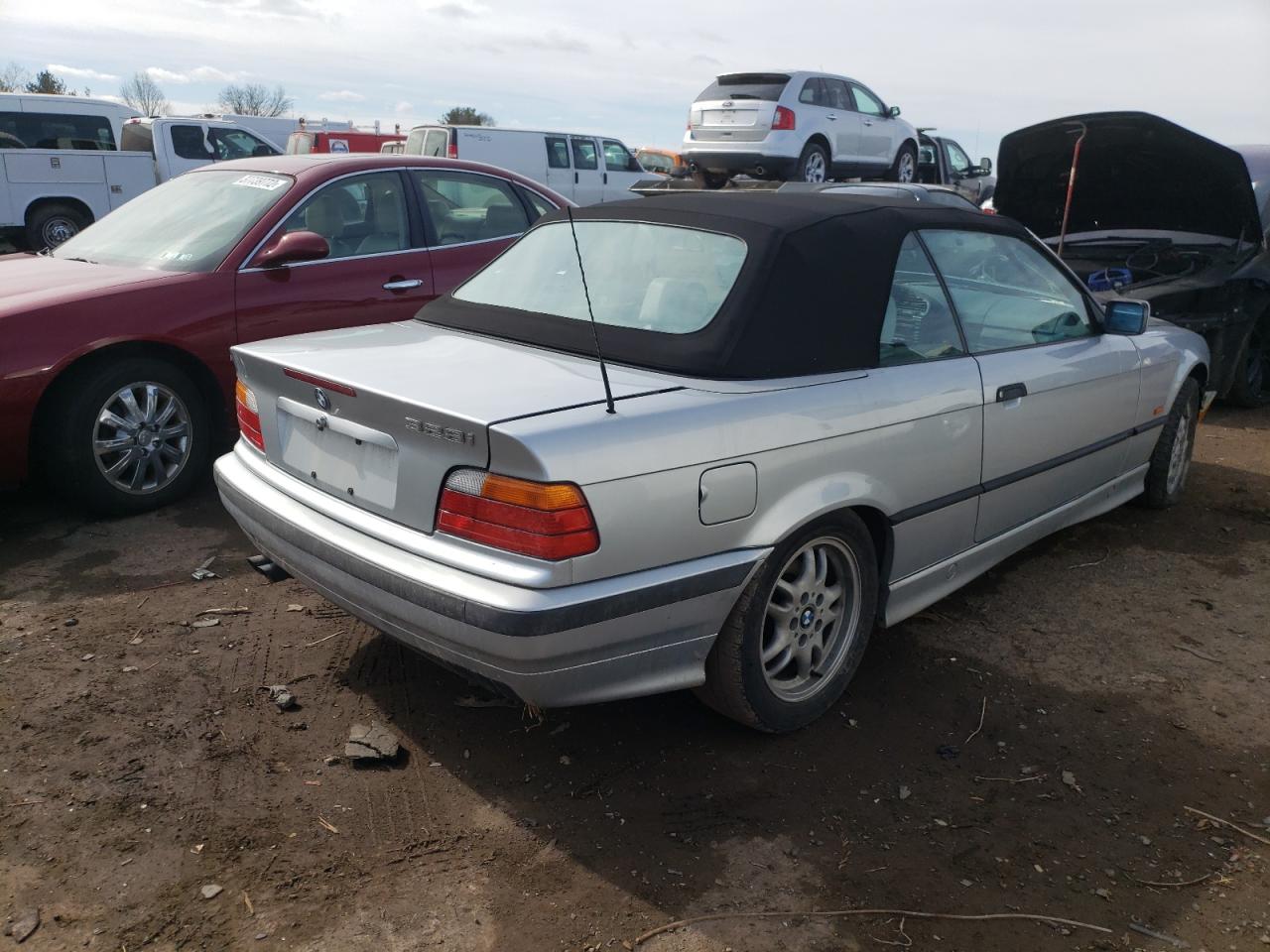 Photo 4 from auction – 1997 BMW 328 IC AUT with VIN WBABK8321VEY86531