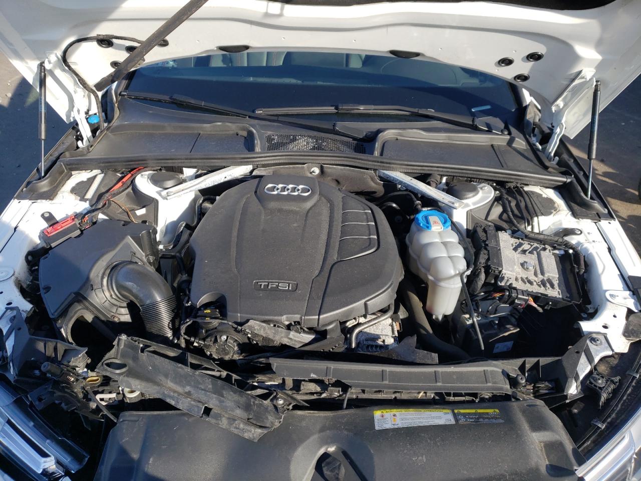Photo 7 from auction – 2018 AUDI A4 PREMIUM with VIN WAUENAF46JA126427