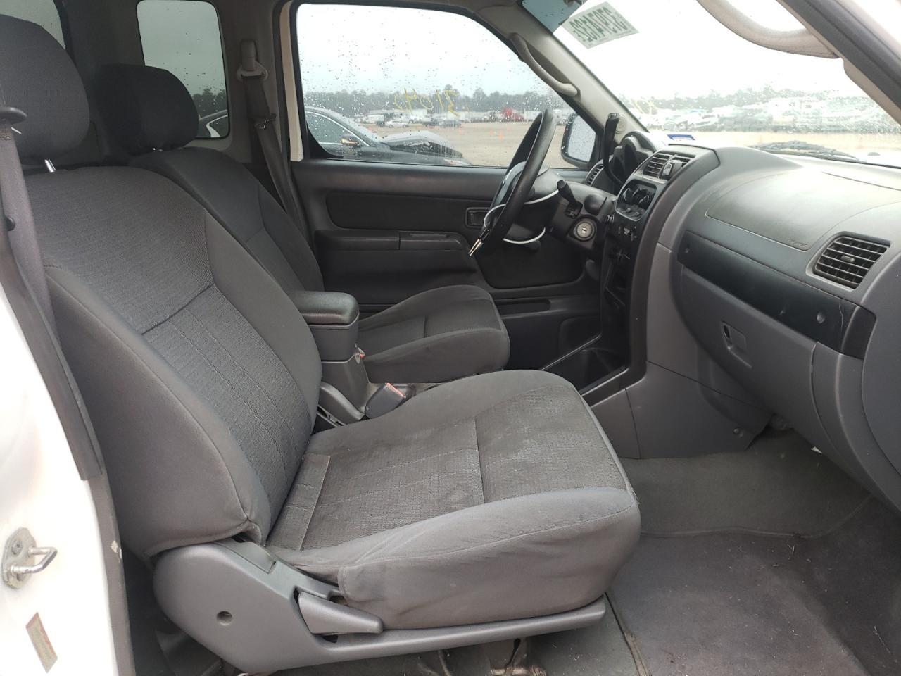 Photo 5 from auction – 2003 NISSAN FRONTIER K with VIN 1N6DD26T53C424552