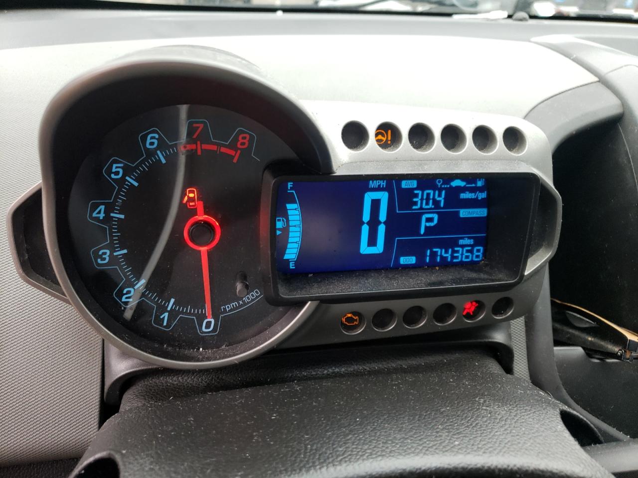 Photo 8 from auction – 2017 CHEVROLET TRAX LS with VIN KL7CJKSB1HB177495