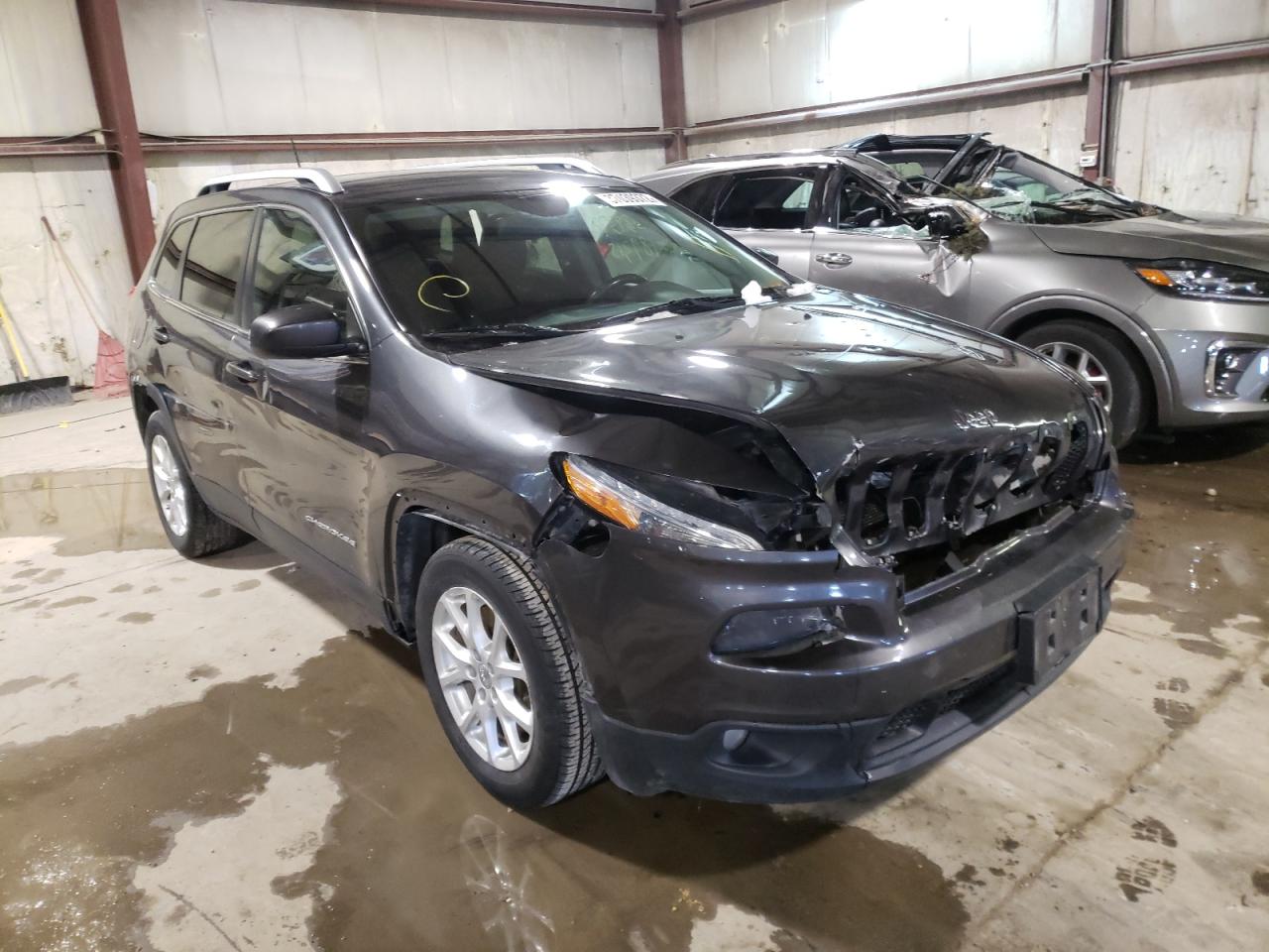 JEEP CHEROKEE L 2016 with VIN 1C4PJLCBXGW127971 - Photo from auction