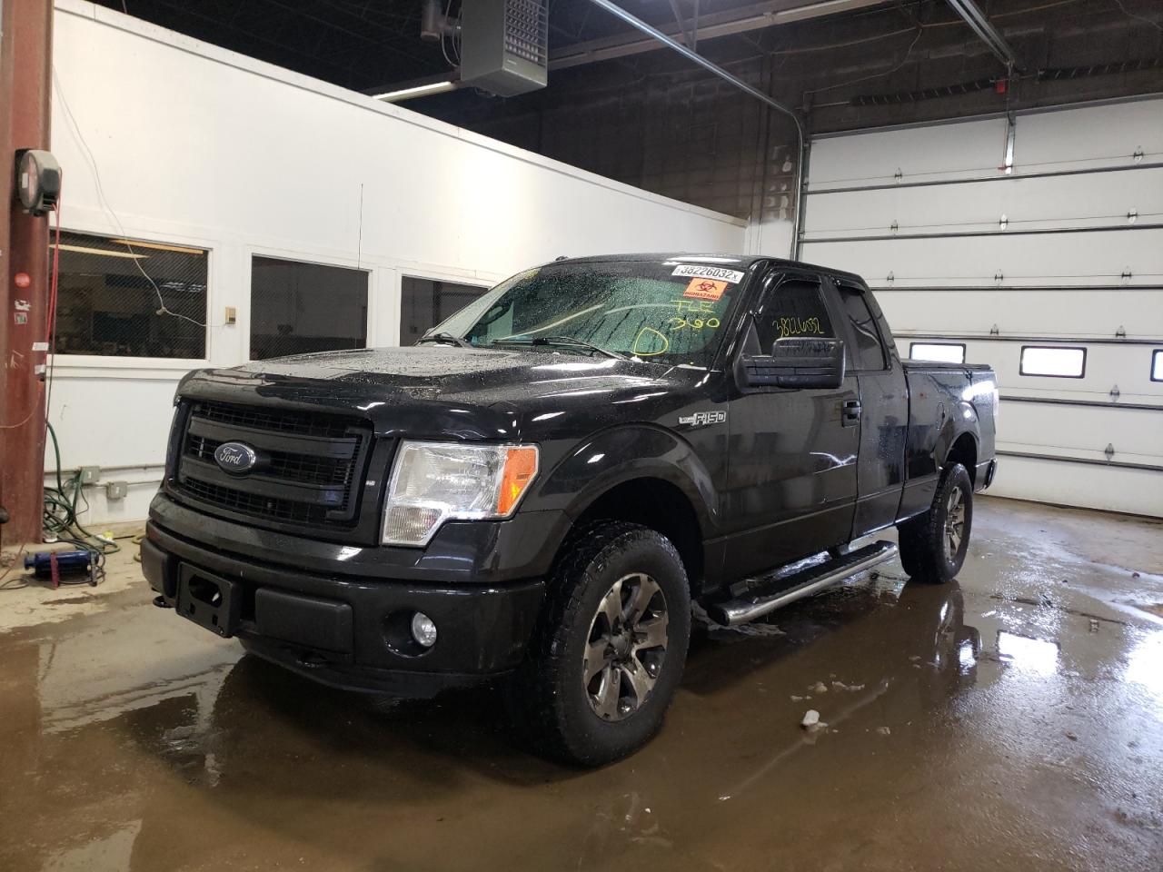 Photo 2 from auction – 2014 FORD F150 SUPER with VIN 1FTFX1EF6EFA45019
