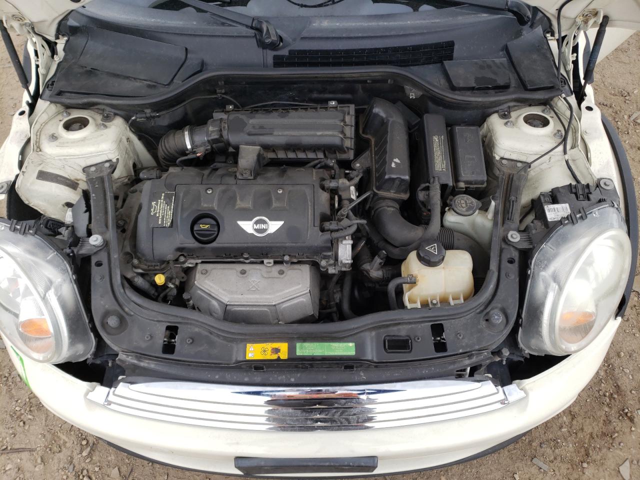 Photo 7 from auction – 2011 MINI COOPER with VIN WMWSU3C57BT091420