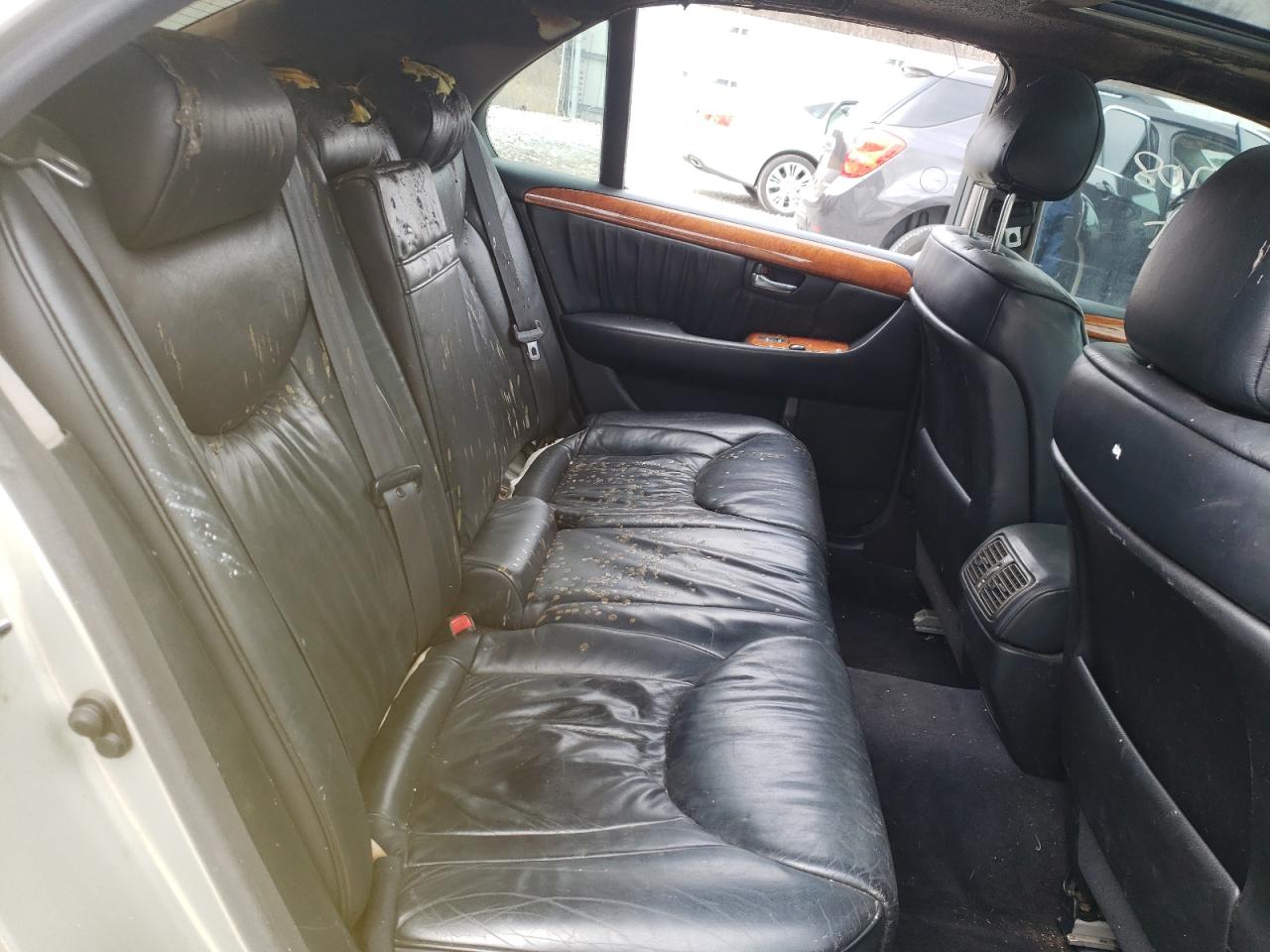 Photo 6 from auction – 2002 LEXUS LS 430 with VIN JTHBN30F420061952