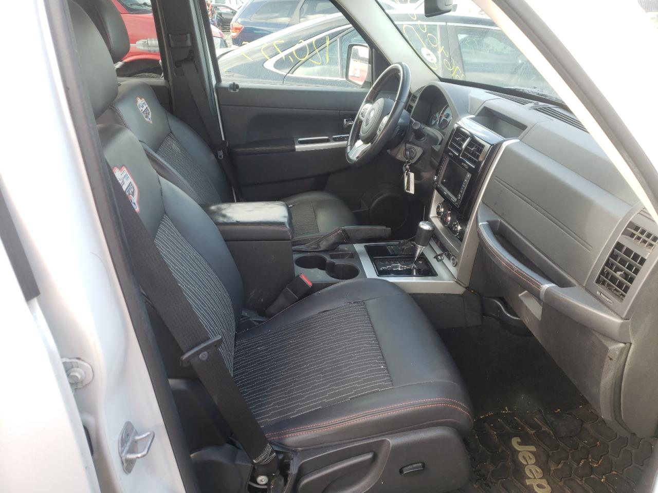 Photo 5 from auction – 2012 JEEP LIBERTY SP with VIN 1C4PJMAK5CW123684