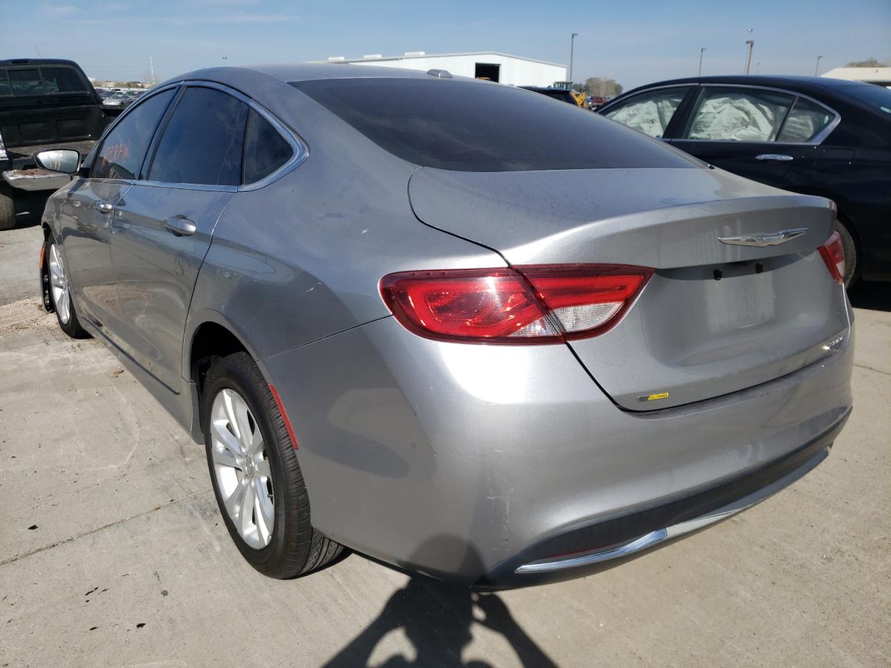 Photo 3 from auction – 2016 CHRYSLER 200 LIMITE with VIN 1C3CCCAB2GN136718