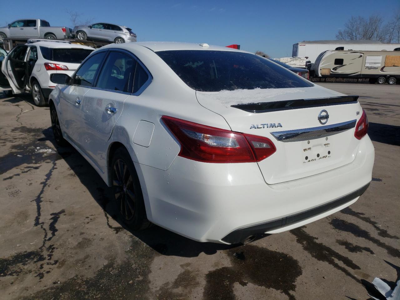Photo 3 from auction – 2018 NISSAN ALTIMA 2.5 with VIN 1N4AL3AP3JC249018
