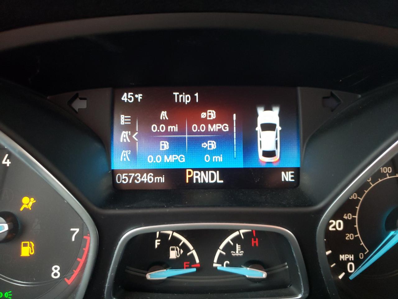 صورة رقم 8 من المزاد - 2018 FORD FOCUS SE مع VIN 1FADP3F27JL265642