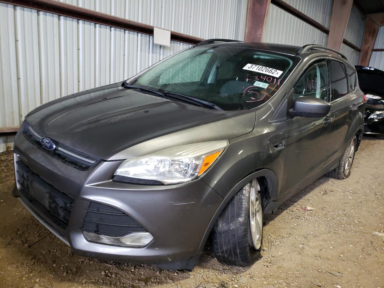 Photo 2 from auction – 2014 FORD ESCAPE SE with VIN 1FMCU0GX6EUE39011