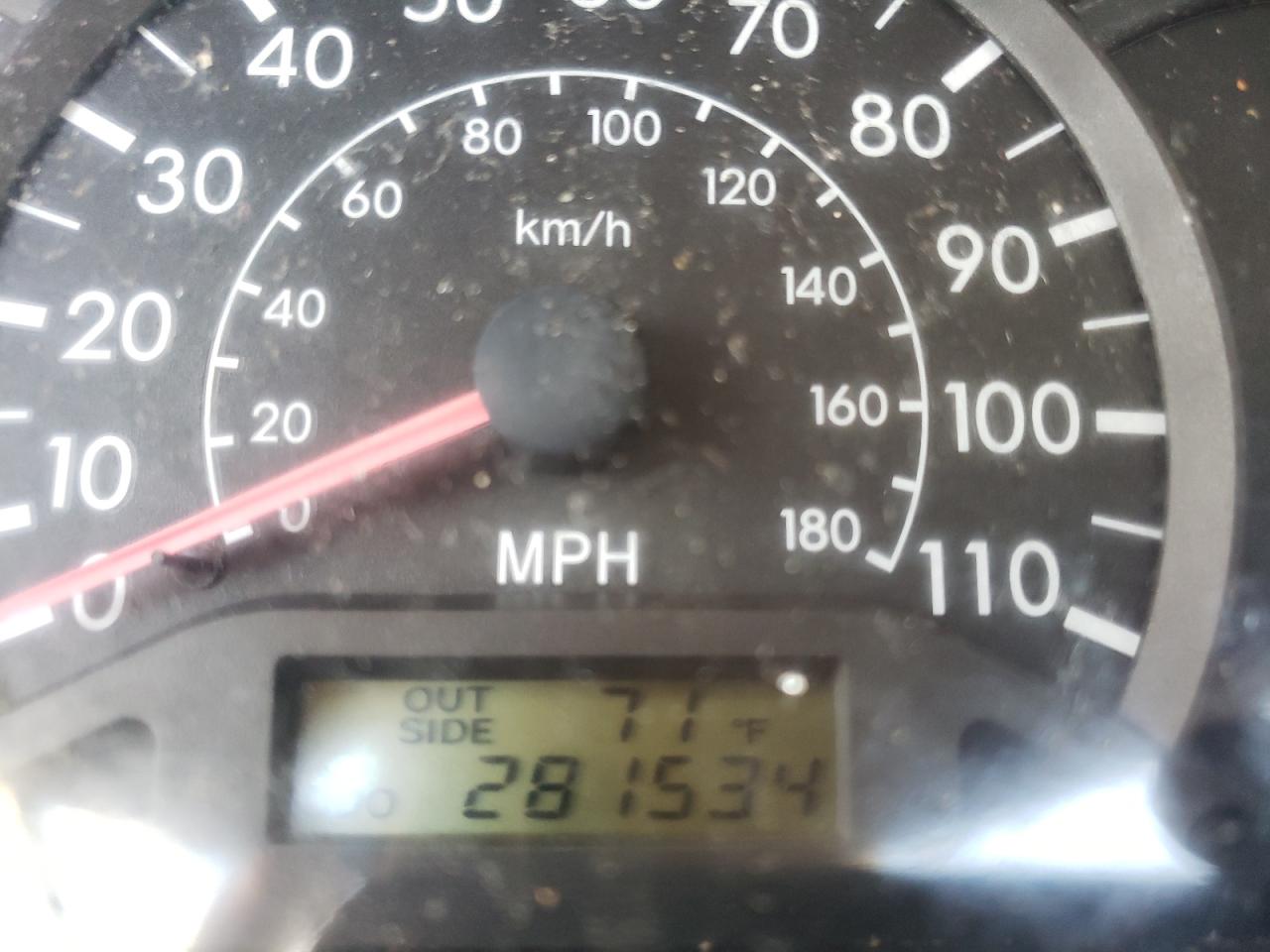 Photo 8 from auction – 2003 TOYOTA COROLLA CE with VIN JTDBR32EX30026165