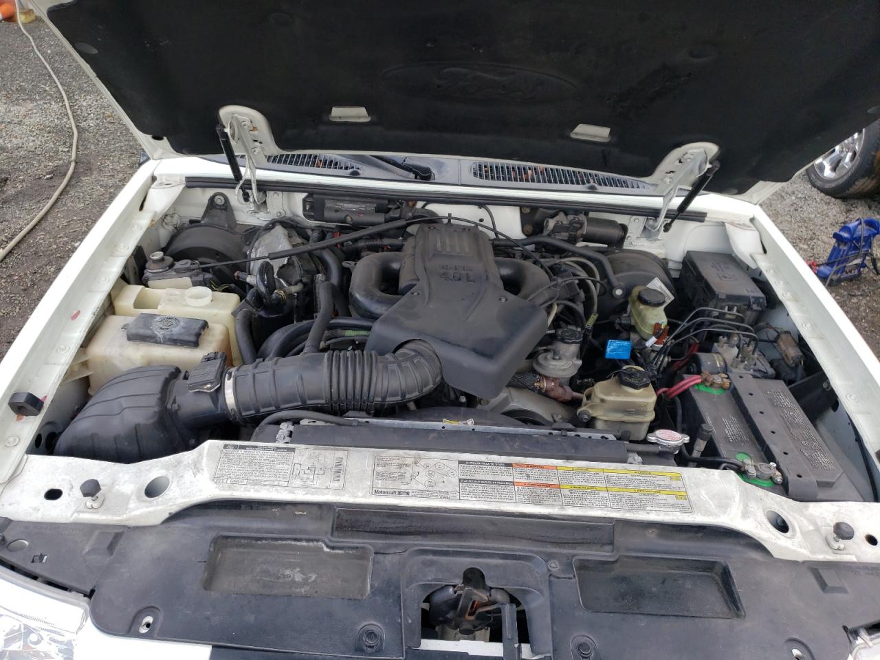 Photo 7 from auction – 2001 FORD EXPLORER S with VIN 1FMYU60E51UB03023