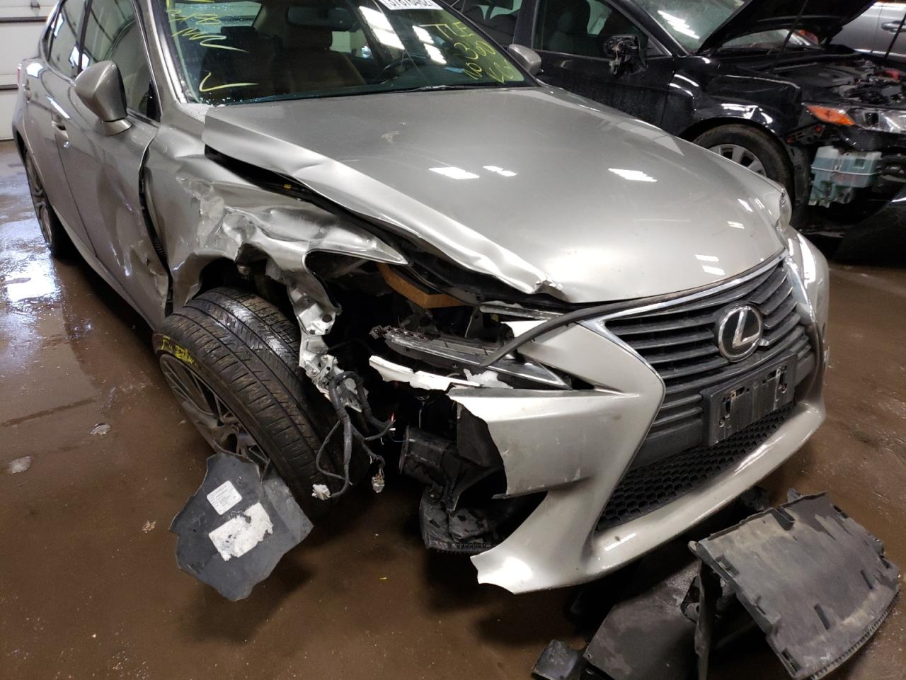 Photo 9 from auction – 2016 LEXUS IS 300 with VIN JTHCM1D28G5007731