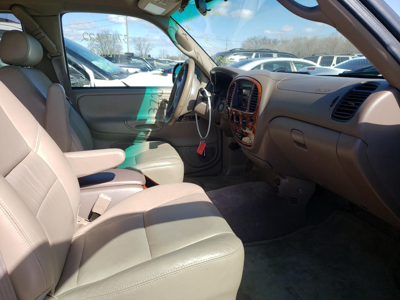Photo 5 from auction – 2002 TOYOTA TUNDRA ACC with VIN 5TBBT48142S226247